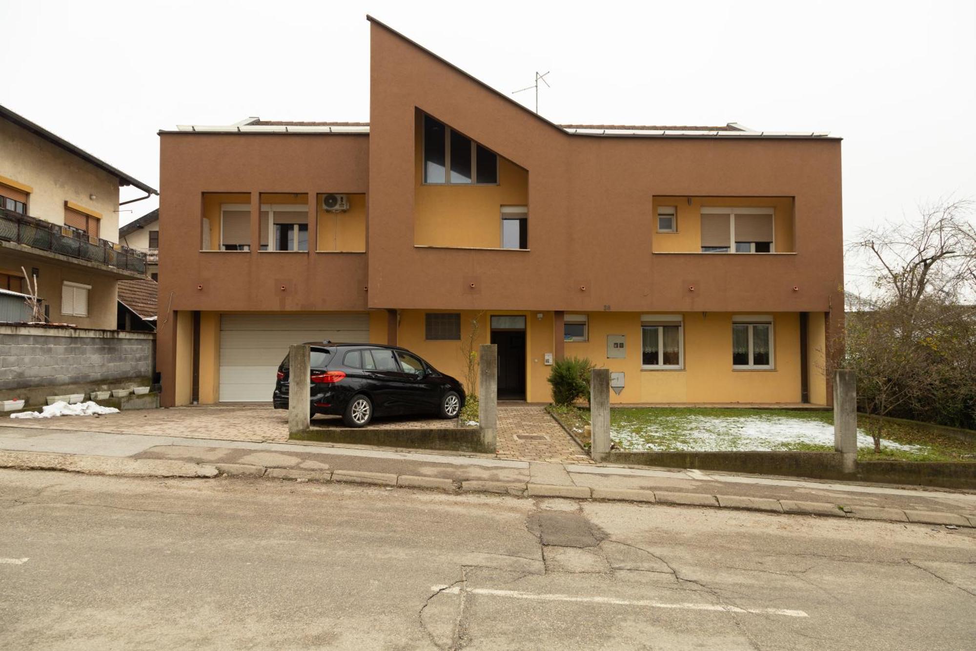 Bolek Mansion Apartamento Banja Luka Exterior foto